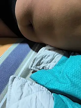 Kitty0nly online show from 04/22/26, 03:42