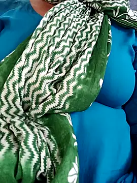 Hotgirl4321 online show from 04/17/26, 03:09