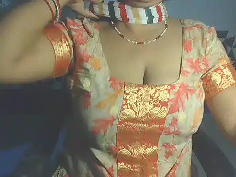 Snapshot of Hotty_Bhabhi1 chatting on 05/23/26, 06:29 Hotty Bhabhi1 online show from 05/23/26, 06:29