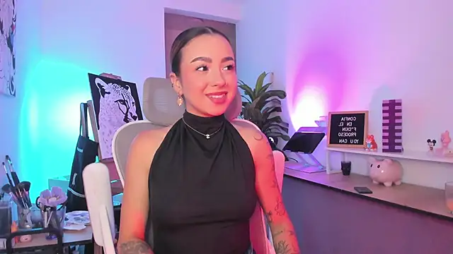 Snapshot of LilitMalkova chatting on 05/04/26, 02:40 LilitMalkova online show from 05/04/26, 02:40