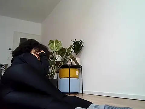 Sawannahh online show from 04/21/26, 08:53