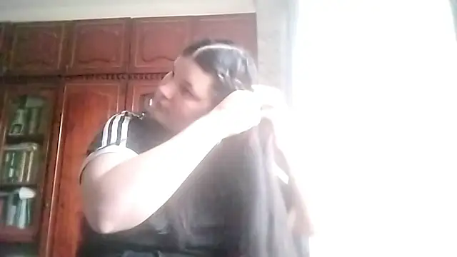 Snapshot of BeatriceMolands chatting on 05/03/26, 04:57 BeatriceMolands online show from 05/03/26, 04:57