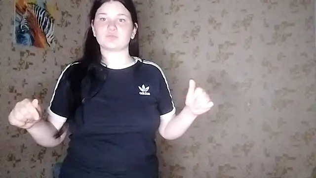 Snapshot of BeatriceMolands chatting on 06/08/26, 06:30 BeatriceMolands online show from 06/08/26, 06:30