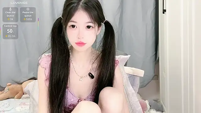 Snapshot of XiaoMei-iiiiii chatting on 05/10/26, 06:40 XiaoMei-iiiiii online show from 05/10/26, 06:40