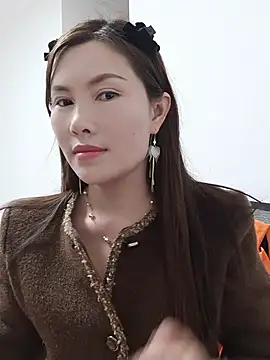 Snapshot of tongtong789 chatting on 04/20/26, 08:17 tongtong789 online show from 04/20/26, 08:17