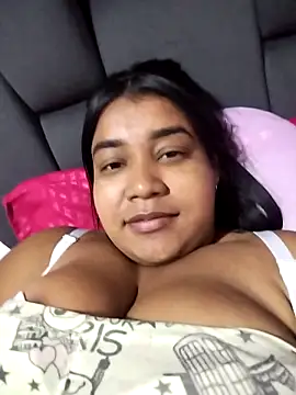 Candy2615 online show from 04/26/26, 09:01