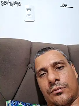 Wesley2027p online show from 04/28/26, 01:05