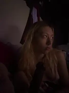 Spoilmedaddy732 online show from 05/17/26, 04:32