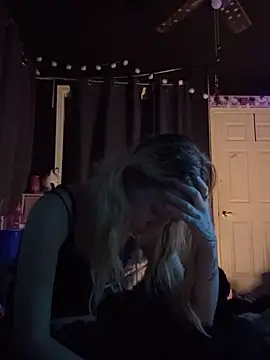 Spoilmedaddy732 online show from 06/04/26, 03:56