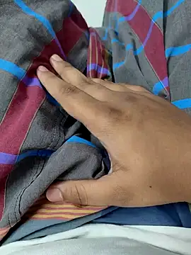 unknown6374 online show from 04/17/26, 02:31