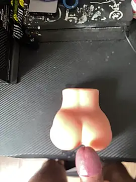 guacyxxx online show from 04/26/26, 03:42