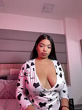 LilyFoox online show from 05/19/26, 12:55