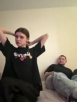 elizzzzfS online show from 04/17/26, 04:26