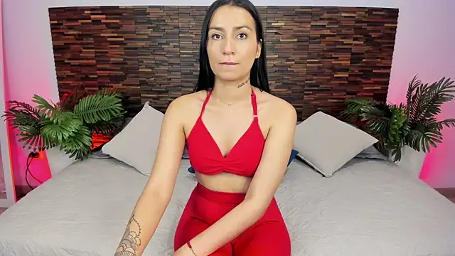 valkiriia   online show from 06/29/26, 10:37