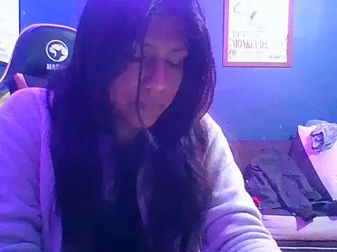 ParadiseEc online show from 04/21/26, 02:51