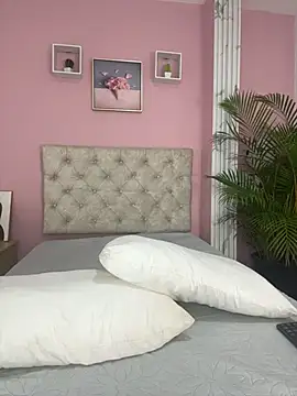 Snapshot of caro_lovings chatting on 07/02/26, 03:45 caro lovings online show from 07/02/26, 03:45