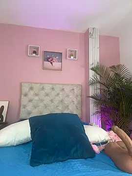 Snapshot of caro_lovings chatting on 07/12/26, 03:41 caro lovings online show from 07/12/26, 03:41