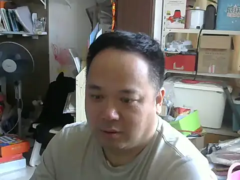 xinxinde123 online show from 05/17/26, 02:31
