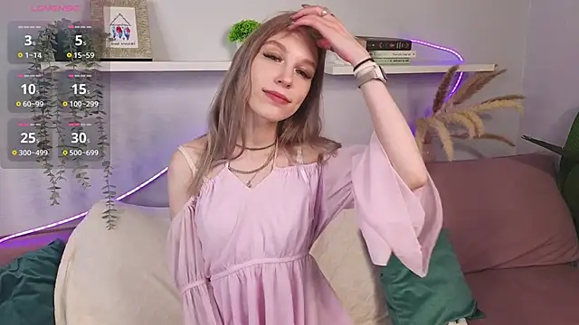 Snapshot of MilaDuales chatting on 05/19/26, 05:47 MilaDuales online show from 05/19/26, 05:47
