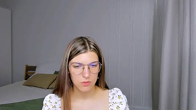 AnnaThorne online show from 05/20/26, 03:24