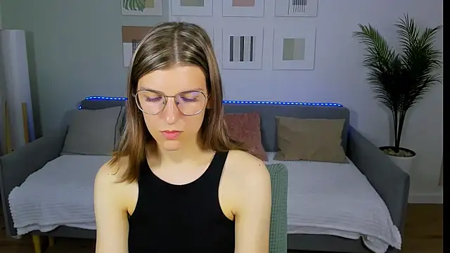 AnnaThorne online show from 05/21/26, 04:19