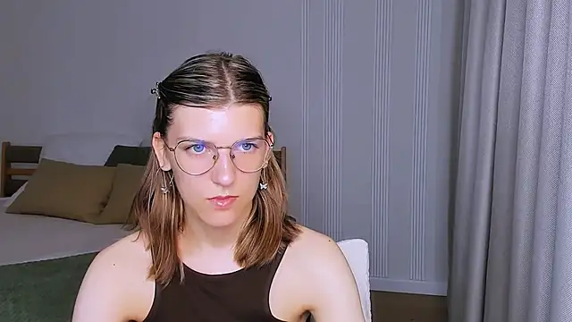 AnnaThorne online show from 05/22/26, 04:41