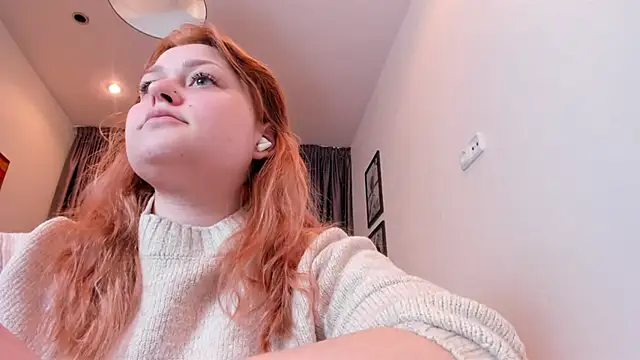 NoraLiin online show from 04/21/26, 09:06