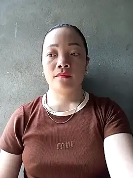 -Anann- online show from 04/21/26, 05:58