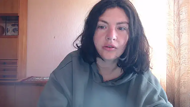 AlinaxJames online show from 05/12/26, 08:11