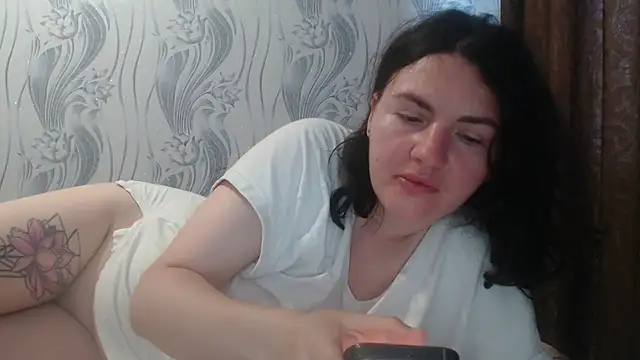 AlinaxJames online show from 07/01/26, 06:59