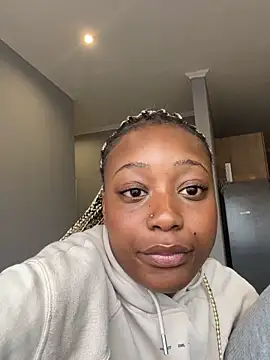 EbonySlimXx online show from 04/25/26, 02:36