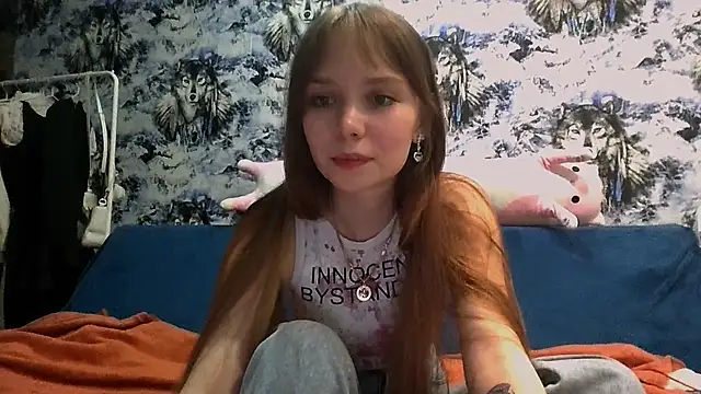Snapshot of Princess_Mira chatting on 05/19/26, 05:41 Princess Mira online show from 05/19/26, 05:41