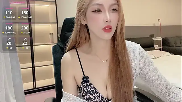 Snapshot of wenwen-mm chatting on 06/03/26, 07:33 wenwen-mm online show from 06/03/26, 07:33