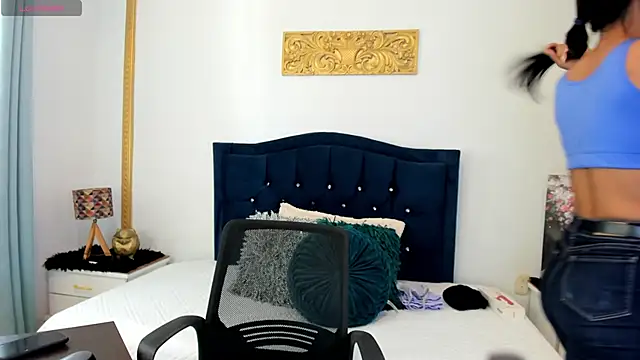 AmberKayleigh online show from 05/12/26, 02:03