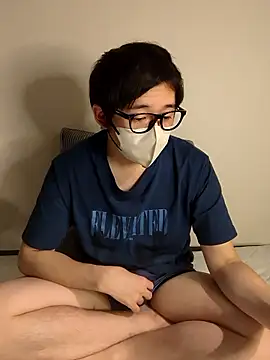 Snapshot of kazachin chatting on 06/08/26, 03:23 kazachin online show from 06/08/26, 03:23