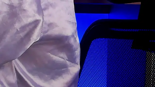 isabella hv online show from 05/08/26, 05:29