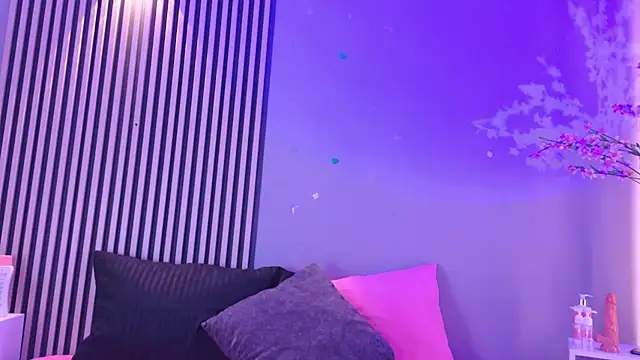 JadeHearrt online show from 05/15/26, 06:26