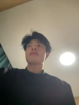 xiaowu2006 online show from 04/19/26, 12:59