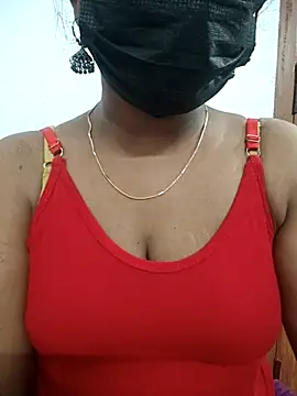 Snapshot of Tamil_Hot_Dharsha chatting on 06/13/26, 04:49 Tamil Hot Dharsha online show from 06/13/26, 04:49