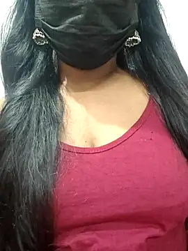 Snapshot of Tamil_Hot_Dharsha chatting on 07/10/26, 05:45 Tamil Hot Dharsha online show from 07/10/26, 05:45
