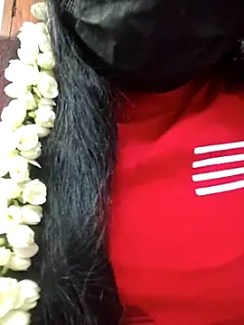Snapshot of Tamil_Hot_Dharsha chatting on 07/25/26, 05:43 Tamil Hot Dharsha online show from 07/25/26, 05:43