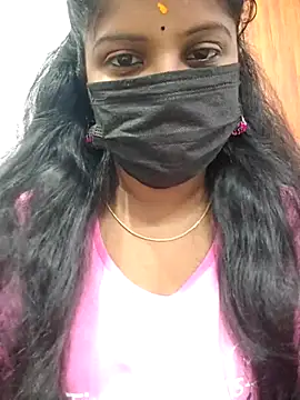 Snapshot of Tamil_Hot_Dharsha chatting on 08/08/26, 08:27 Tamil Hot Dharsha online show from 08/08/26, 08:27
