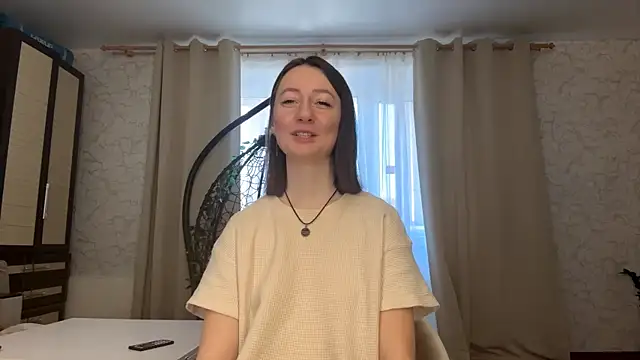 MariaSpadoni online show from 04/20/26, 07:44