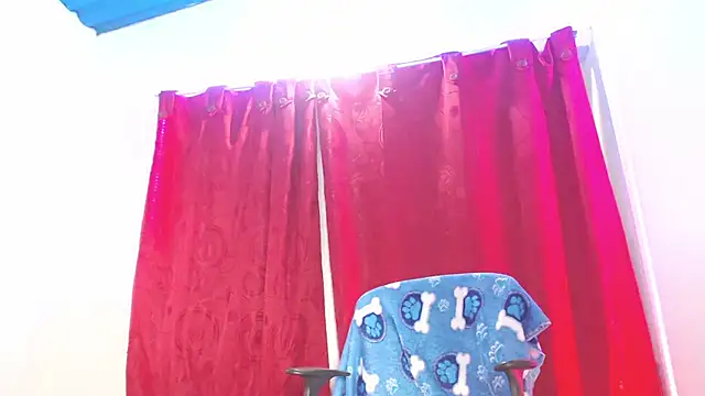 Snapshot of camilabb_xc chatting on 03/18/25, 11:42 camilabb xc online show from 03/18/25, 11:42