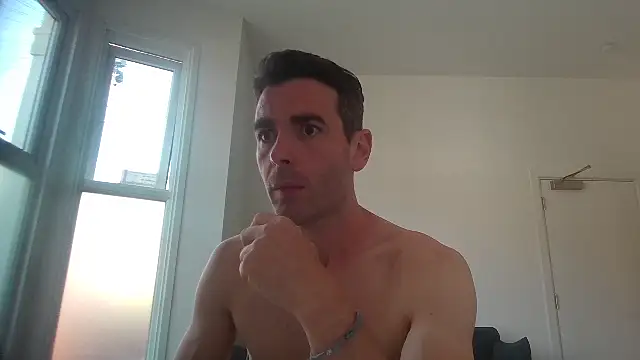 frenchbdmaninlondon online show from 07/05/26, 01:40