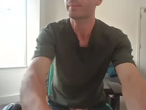 frenchbdmaninlondon online show from 07/10/26, 11:46