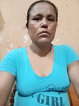 Snapshot of Shila_bby chatting on 06/06/26, 02:33 Shila bby online show from 06/06/26, 02:33