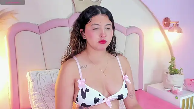 alexa cutte  online show from 07/10/26, 11:13
