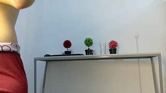 LunayDream online show from 04/29/26, 05:30