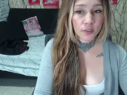 Snapshot of VickyBonnety chatting on 05/16/26, 04:09 VickyBonnety online show from 05/16/26, 04:09